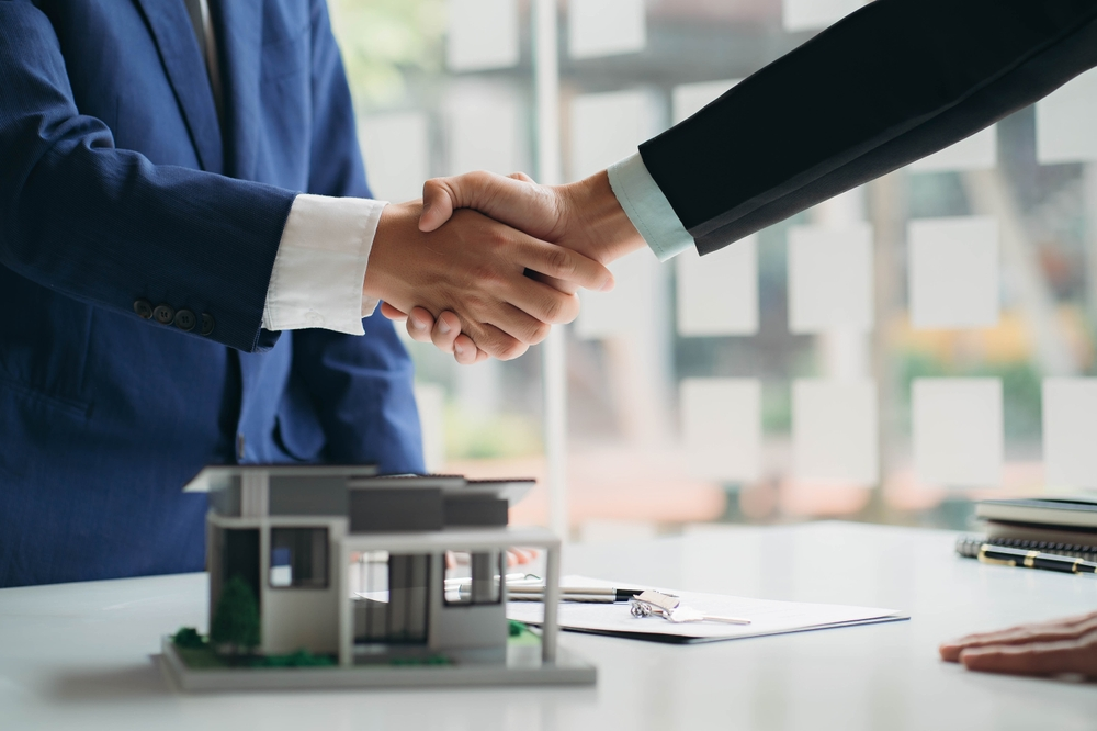 A Comprehensive Guide To Building A Career In Real Estate